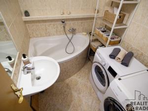 Prodej bytu 3+kk, Olomouc, Schweitzerova, 74 m2