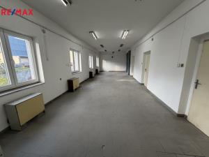 Prodej obchodního prostoru, Pelhřimov, Hodějovická, 206 m2