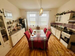 Prodej činžovního domu, Ústí nad Labem - Předlice, Hrbovická, 600 m2