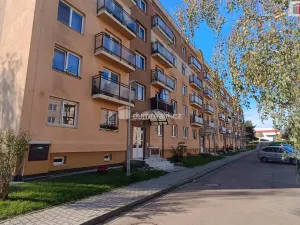 Pronájem bytu 2+1, Luštěnice - Zelená, 50 m2