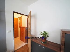 Pronájem bytu 1+kk, Podbořany, 21 m2