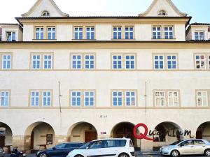 Pronájem kanceláře, Praha - Hradčany, Loretánské náměstí, 26 m2