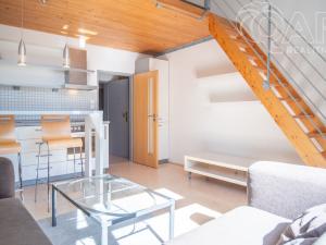 Pronájem bytu 1+kk, Praha - Libeň, Novákových, 40 m2