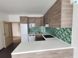 Pronájem bytu 2+kk, Praha - Střížkov, Zakšínská, 51 m2