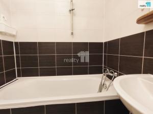 Pronájem bytu 2+kk, Praha - Střížkov, Zakšínská, 51 m2
