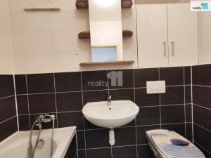 Pronájem bytu 2+kk, Praha - Střížkov, Zakšínská, 51 m2