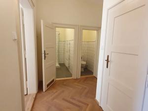 Pronájem bytu 3+kk, Praha - Vinohrady, Slezská, 69 m2