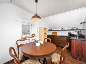 Prodej rodinného domu, Černá v Pošumaví, 210 m2