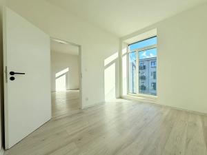 Pronájem bytu 2+kk, Milovice, Slepá, 32 m2