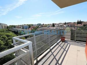 Pronájem bytu 2+kk, Praha - Košíře, Černochova, 69 m2