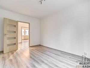 Pronájem bytu 2+1, Frýdek-Místek - Frýdek, Lískovecká, 66 m2