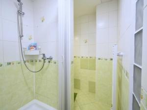 Pronájem bytu 1+kk, Brno - Lesná, Okružní, 35 m2
