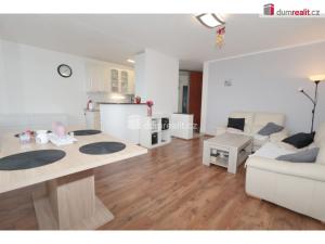 Pronájem bytu 3+kk, Praha - Petrovice, Frostova, 78 m2