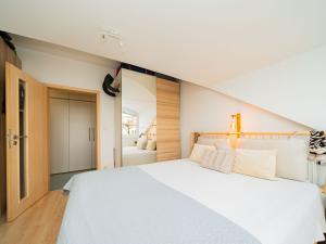 Prodej bytu 4+kk, Přezletice, Nové Haltýře, 91 m2