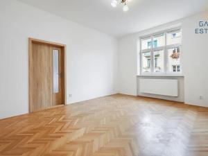 Pronájem bytu 2+1, Brno, Srbská, 73 m2