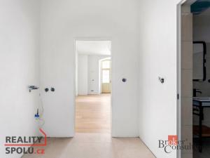Prodej bytu 1+kk, Jince, Slavíkova, 47 m2