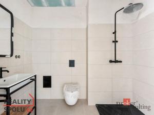Prodej bytu 1+kk, Jince, Slavíkova, 47 m2