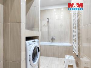 Prodej bytu 3+kk, Šestajovice, Komenského, 48 m2