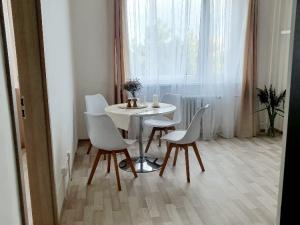 Pronájem bytu 3+kk, Hradec Králové, Durychova, 63 m2