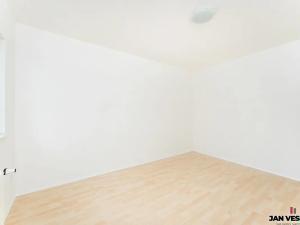 Pronájem bytu 3+kk, Praha - Čakovice, U Párníků, 74 m2