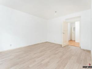 Pronájem bytu 2+1, Praha - Čakovice, Niská, 51 m2