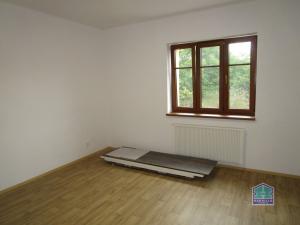 Pronájem bytu 1+kk, Stříbro, Plzeňská, 29 m2