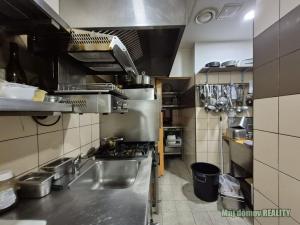 Pronájem restaurace, Praha - Vinohrady, náměstí Míru, 153 m2