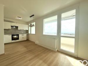 Pronájem bytu 3+kk, Praha, Vysočanská, 63 m2