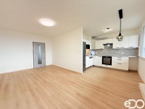 Pronájem bytu 3+kk, Praha, Vysočanská, 63 m2