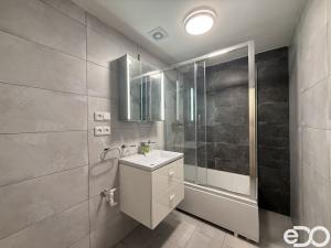 Pronájem bytu 3+kk, Praha, Vysočanská, 79 m2