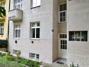 Pronájem bytu 2+kk, Praha - Bubeneč, Verdunská, 43 m2