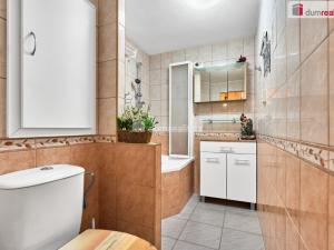 Prodej bytu 3+1, Karlovy Vary - Drahovice, Gagarinova, 60 m2