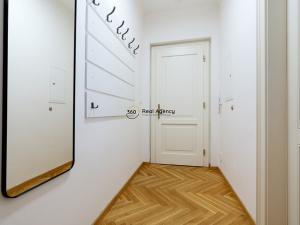 Prodej bytu 2+kk, Praha - Vršovice, Černomořská, 43 m2