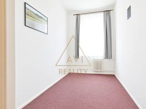 Prodej bytu 3+1, Praha - Karlín, Křižíkova, 78 m2