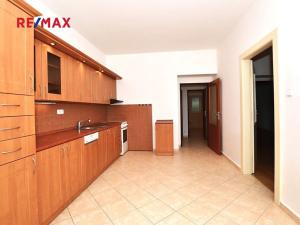 Pronájem bytu 2+1, Plzeň, Baarova, 78 m2