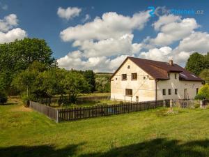 Prodej rodinného domu, Lomnice, 180 m2