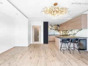 Prodej rodinného domu, Praha, Sukovská, 136 m2