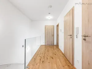 Prodej rodinného domu, Praha, Sukovská, 136 m2