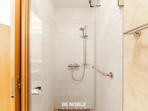 Prodej bytu 6+kk a větší, Praha - Břevnov, Kukulova, 252 m2