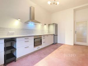 Pronájem bytu 2+1, Praha, Vinohradská, 87 m2