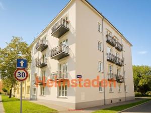 Pronájem bytu 2+1, Ostrava - Moravská Ostrava, Slavíčkova, 60 m2