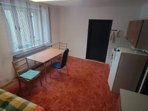 Pronájem rodinného domu, Plzeň, Ve Dvoře, 79 m2