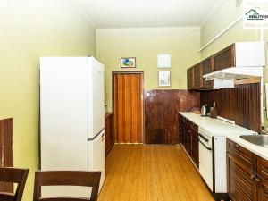 Prodej bytu 3+1, Cheb, Karlova, 102 m2