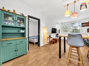 Prodej chaty, Káraný, B. Němcové, 58 m2