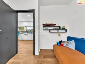 Prodej chaty, Káraný, B. Němcové, 58 m2