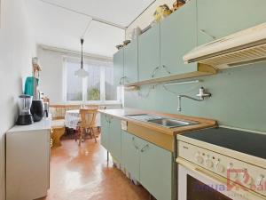 Prodej bytu 3+1, Karlovy Vary, Závodu míru, 77 m2