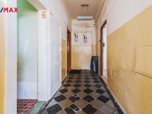 Pronájem bytu 1+1, Praha - Holešovice, Letohradská, 40 m2