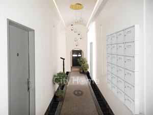 Prodej bytu 2+1, Praha - Karlín, Karlínské náměstí, 92 m2