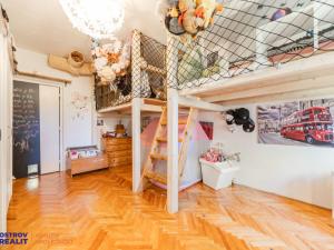Prodej bytu 3+1, Šumperk, Jesenická, 72 m2