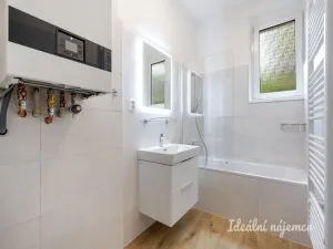 Pronájem bytu 3+kk, Praha - Dejvice, Komornická, 78 m2